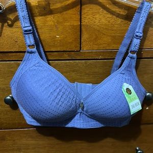 Breathable bra 36C